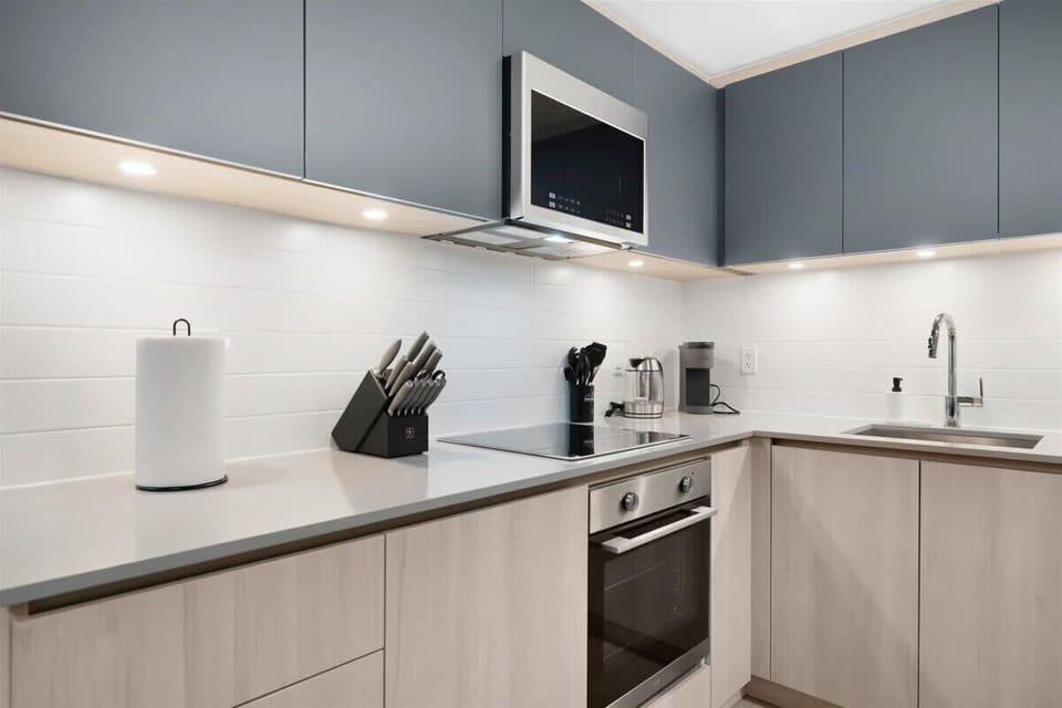 Fully equipped kitchen for everyday meals