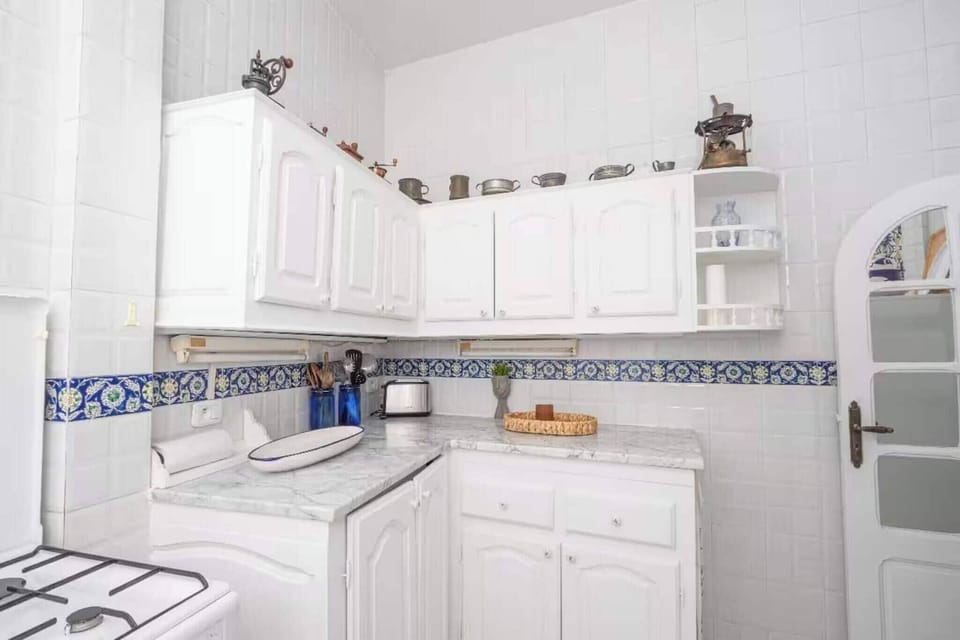 Apartment, 2 Bedrooms, Smoking, Balcony | Interior