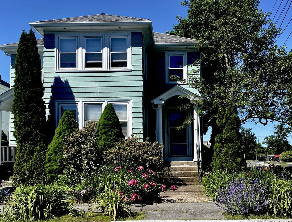  33 Bates Road