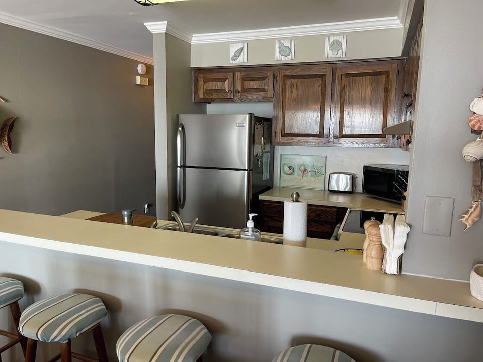 Lots of Counter Space