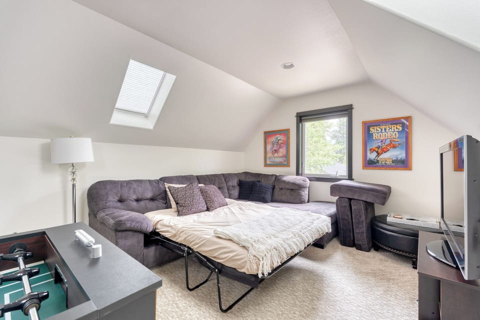 The pullout bed option in the upstairs living room.