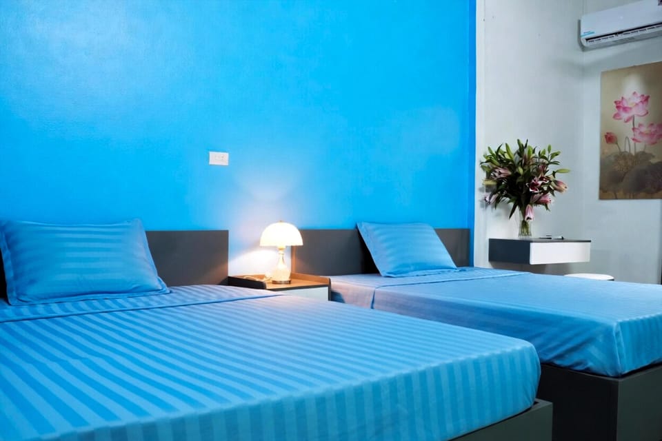Double Room, 1 King Bed | Desk, laptop workspace, free WiFi