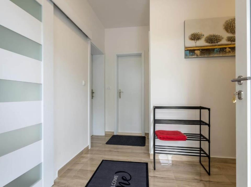 Villa (Villa with mountain view) | 3 bedrooms, cribs/infant beds