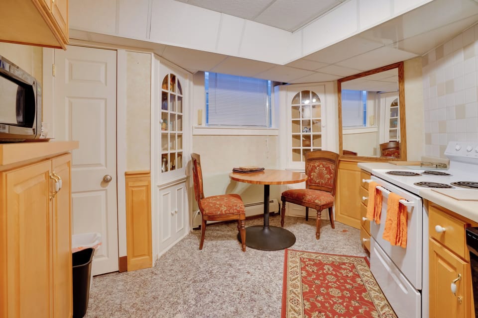 Kitchen | 1st Floor