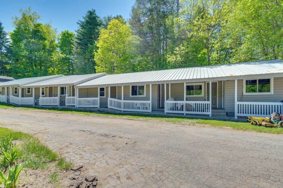 Open Parking (1 Vehicle) | RV/Trailer Parking Allowed