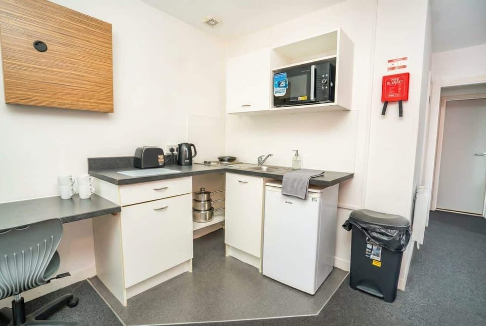 Kitchenette
