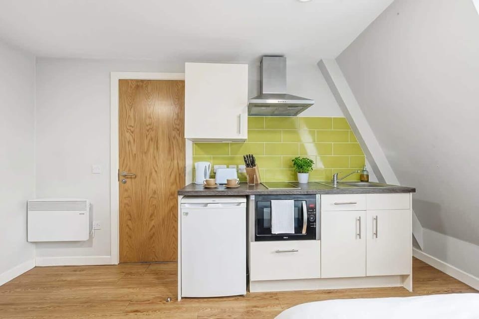 Kitchenette