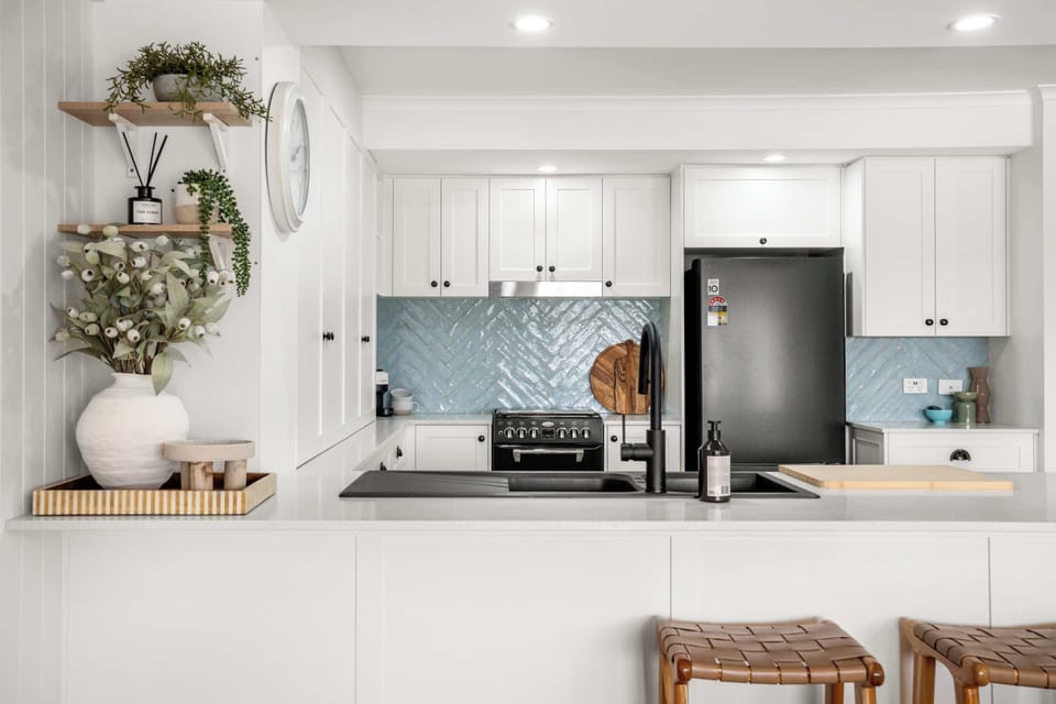 Ideal base for exploring Sunshine Coast beaches dining and attractions