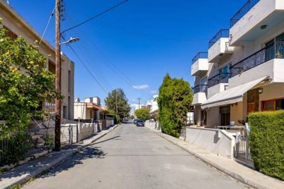 Neighbourhood
