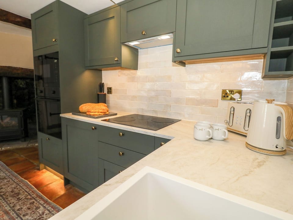 Cottage | Interior