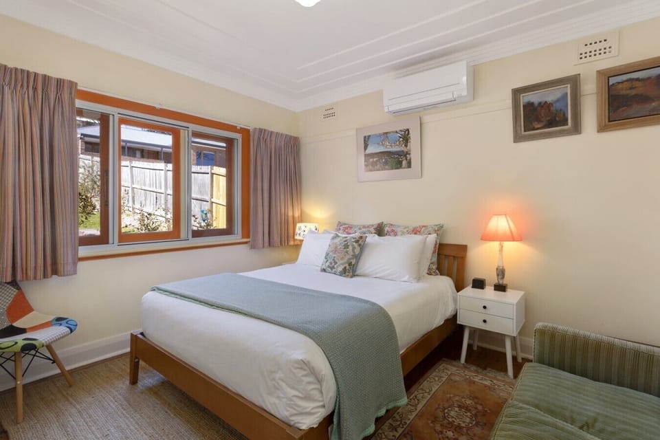 Queen bedroom