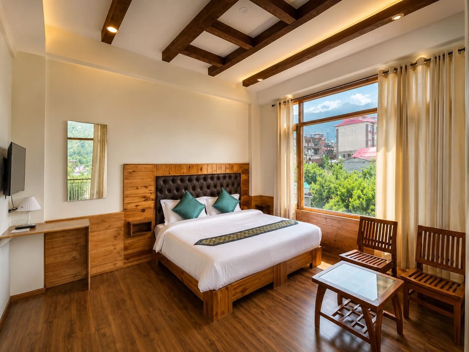 Deluxe Double Room, Mountain View | Free WiFi