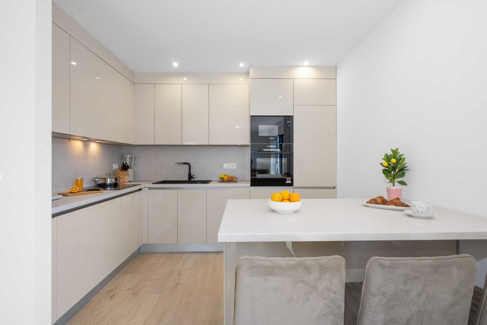 Villa (Three Bedroom Villa with Outdoor Swim) | Private kitchen | Fridge