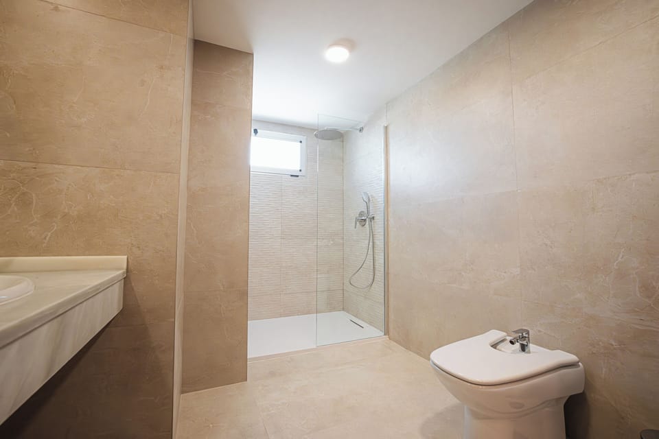 Superior Suite | WiFi (free), bed sheets
