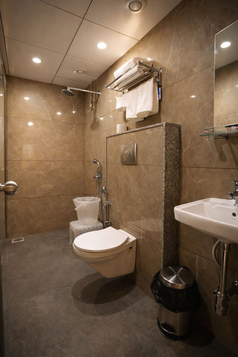 Shower, free toiletries, towels, soap