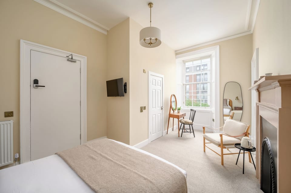 Superior Double Room | Iron/ironing board, WiFi (free)