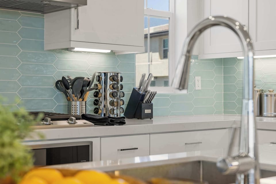 Design House, Pool Access, Garden View (4 Bedrooms) | Private kitchen | Coffee/tea maker, fridge, microwave, oven
