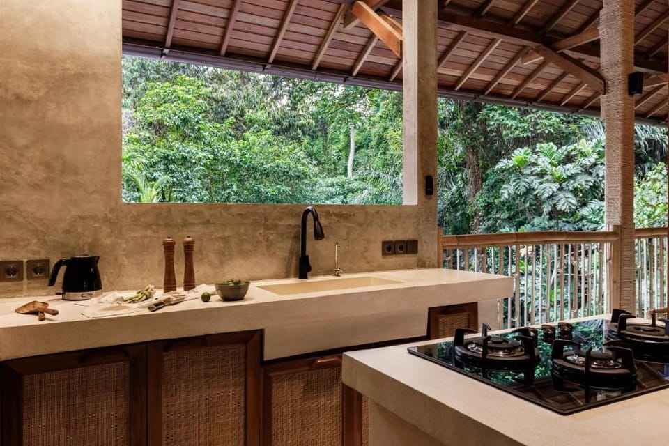 Exclusive Villa, 4 Bedrooms, Private Pool | Private kitchen | Electric kettle, spices, eco-friendly cleaning products, paper towels