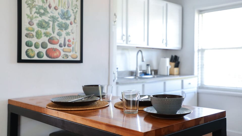 Traditional Suite, Ensuite, Garden View (Atrium Suite #6) | Private kitchen