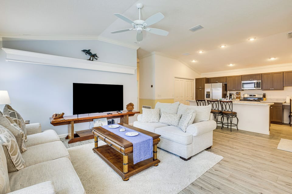 House (3 Bedrooms) | Interior