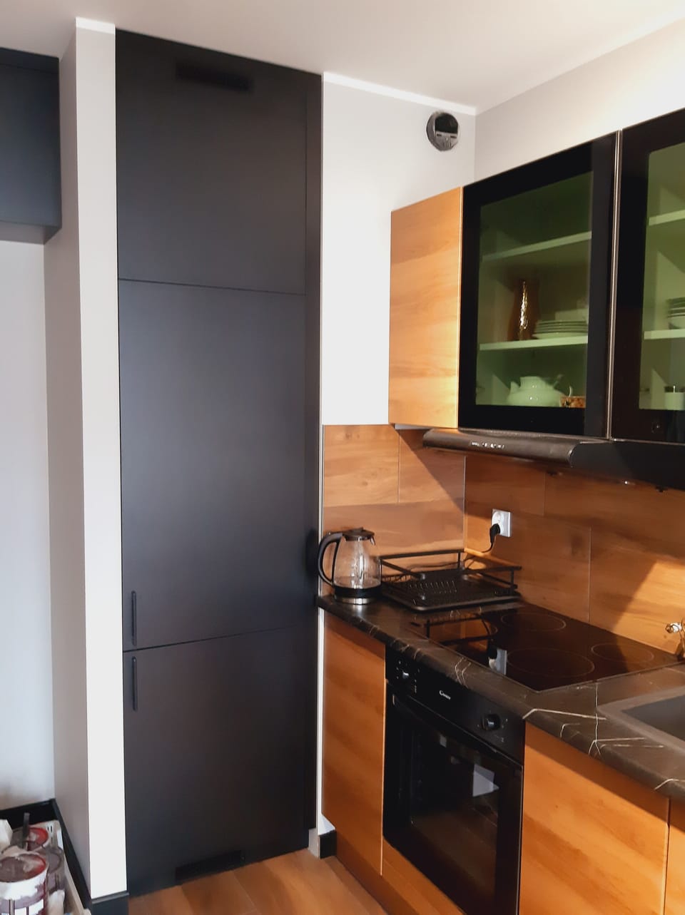 Comfort Apartment, Balcony | Private kitchen