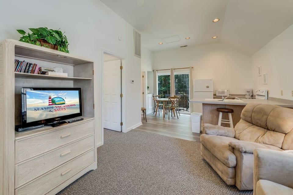 Perfect for a small family or couples getaway.