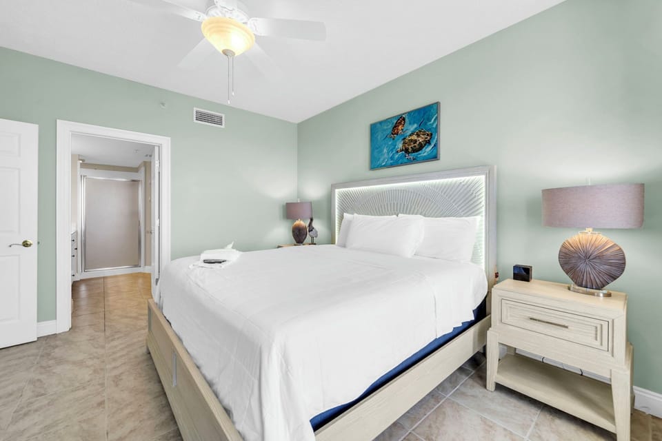 Master Bedroom w/ private bathroom
