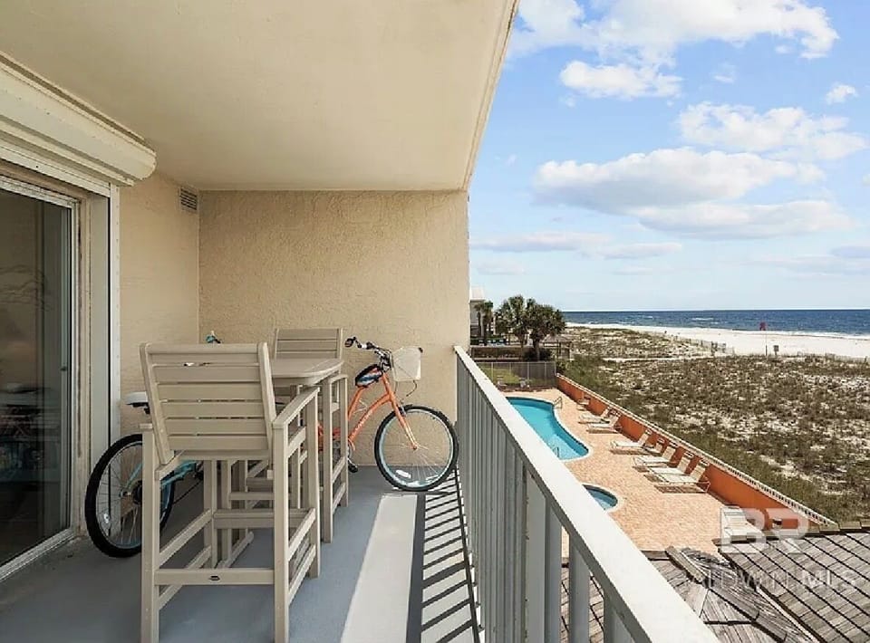 balcony view
