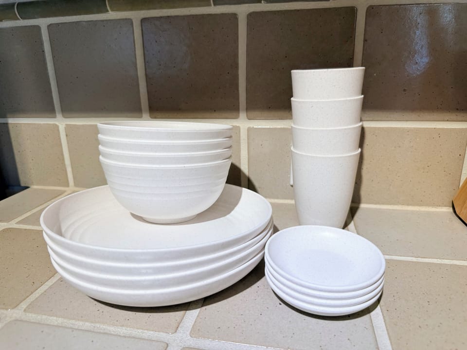 children's dishware