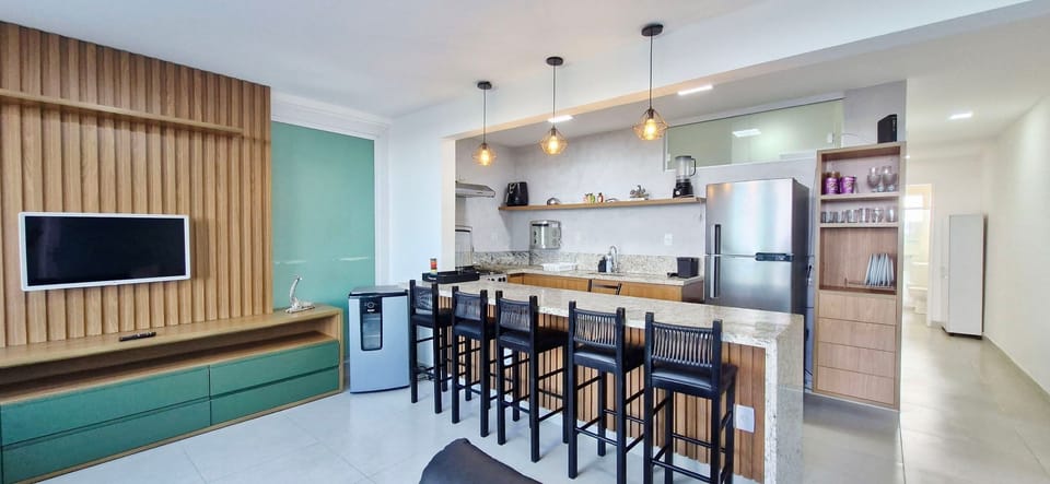 Comfort Apartment | Private kitchen | Fridge, cookware/dishes/utensils