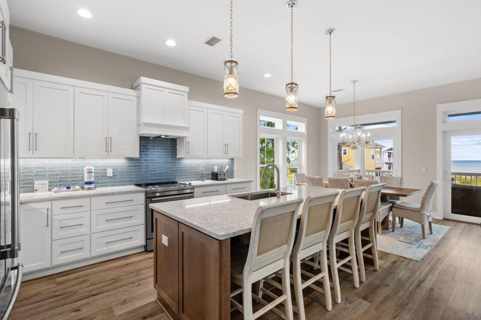House, 4 Bedrooms, Private Pool, Ocean View | Private kitchen | Full-size fridge, microwave, oven, stovetop
