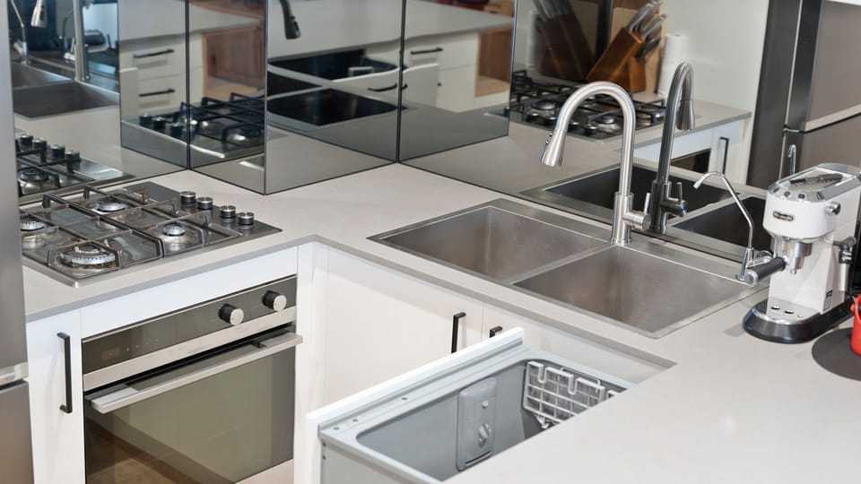Gas cooktop and modern appliances for effortless home cooking.