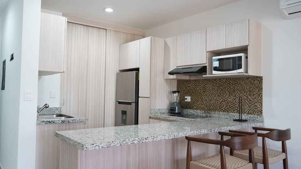Standard Apartment, Balcony | Private kitchen