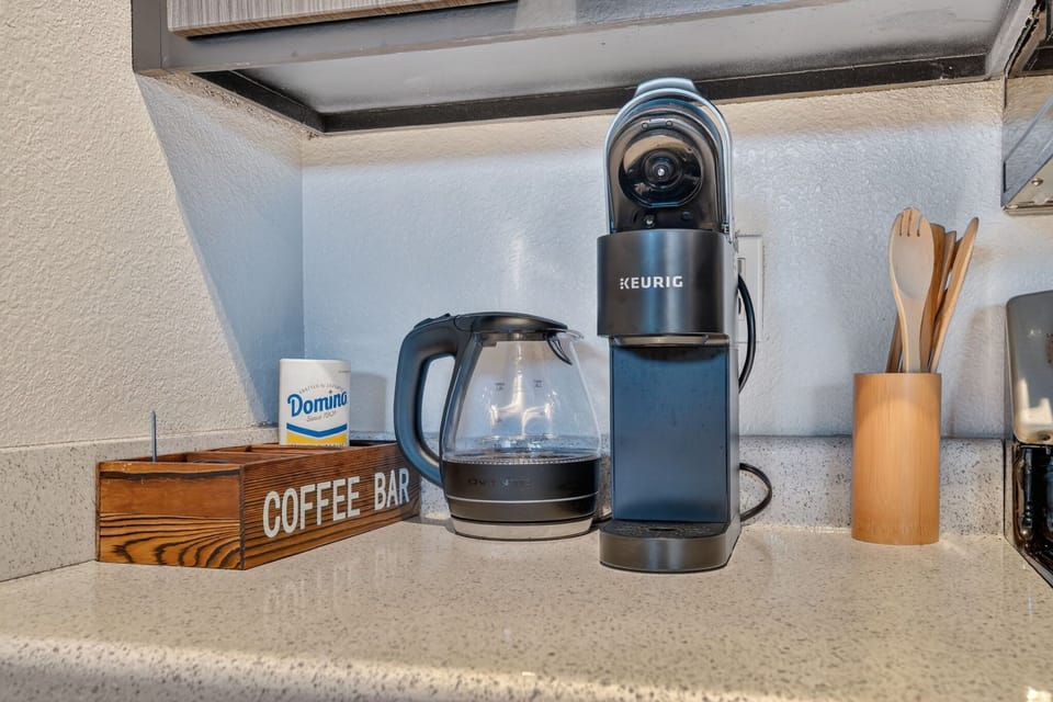 Coffee maker / Coffee bar