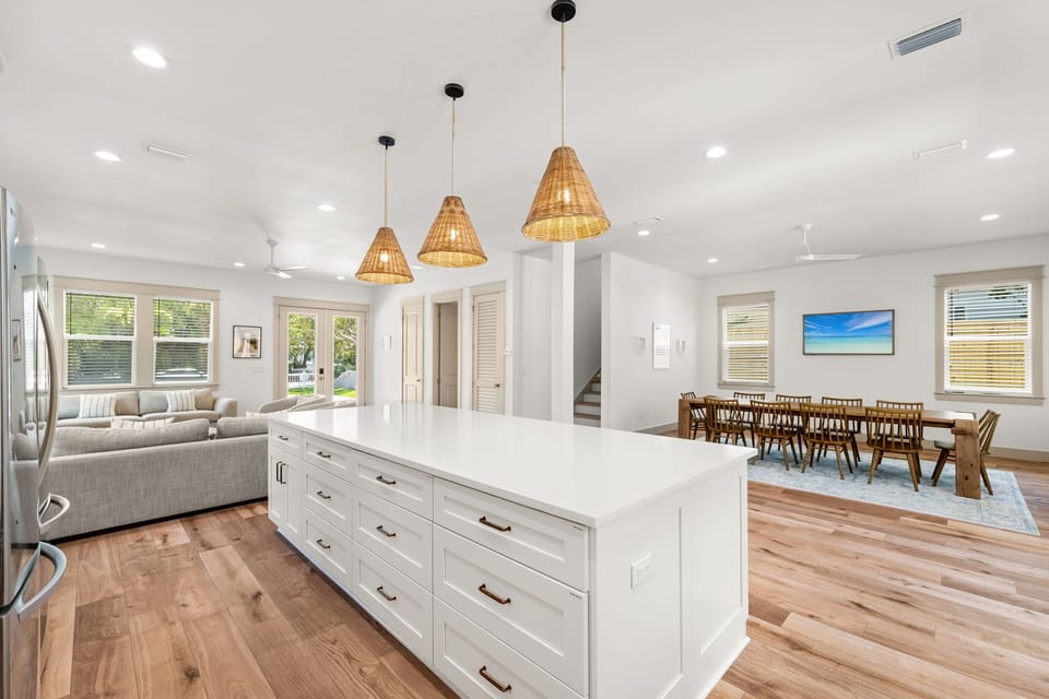 Spacious Kitchen With Island Bar and Modern Amenities On 1st Floor