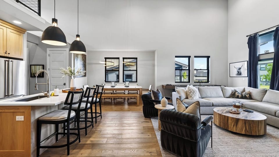 House (4 Bedrooms) | Interior
