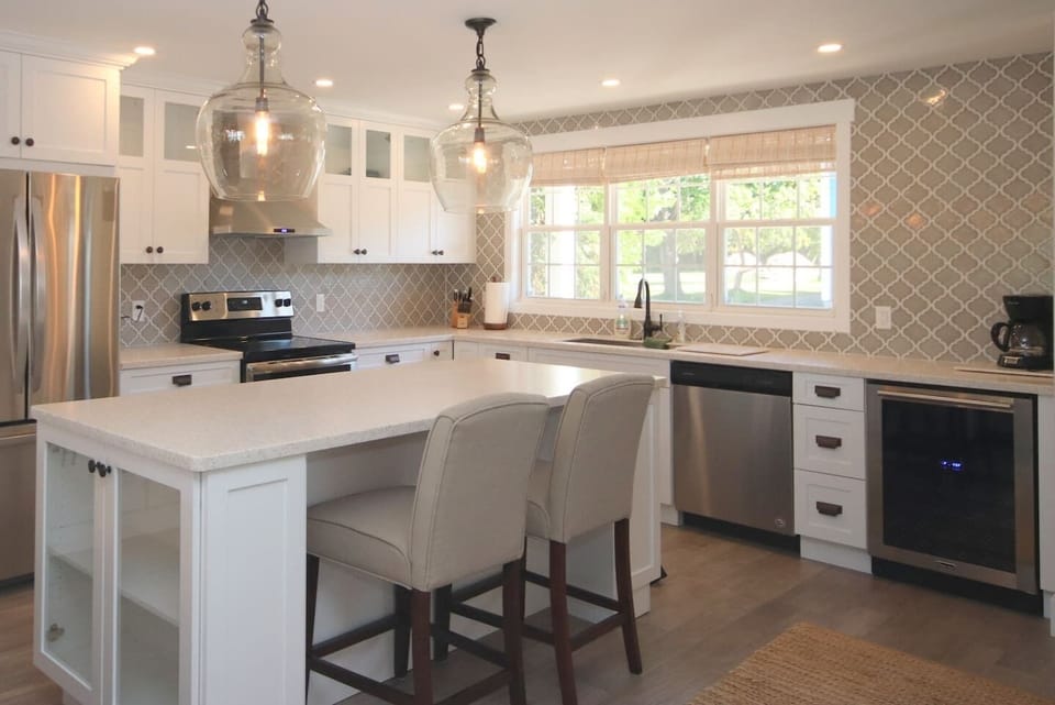 Full service kitchen