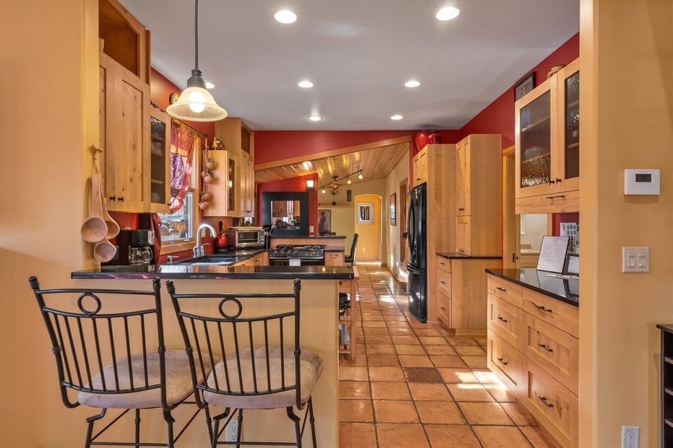 Breakfast Bar
