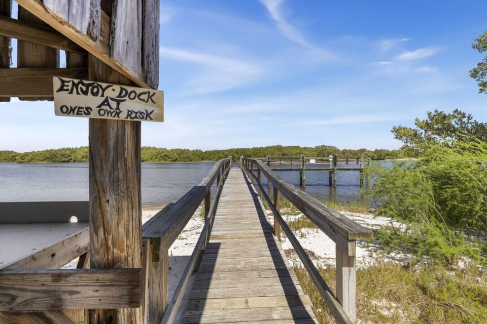 Fishing Pier for guests of Old Fenimore Mill