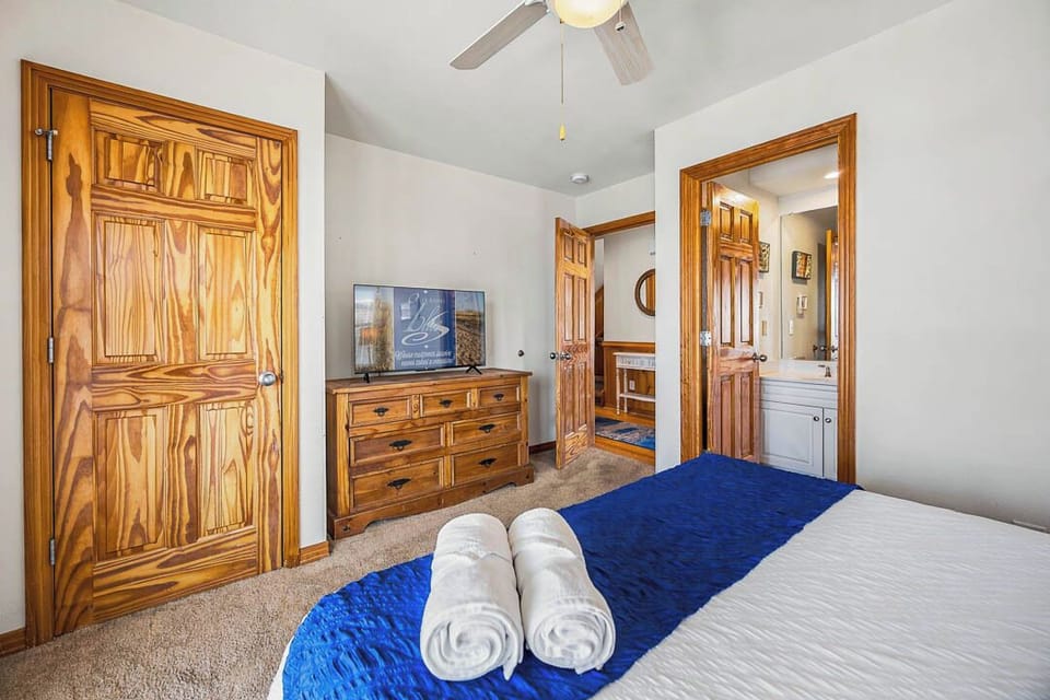 Mid-Level Queen Master Bedroom with Deck Access