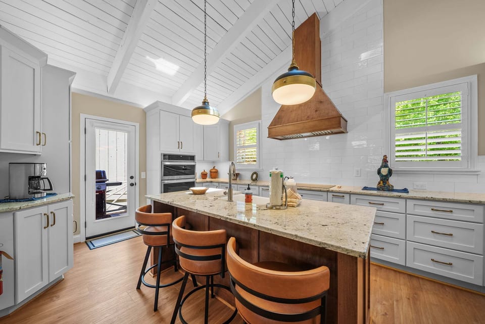 Kitchen Island Seating