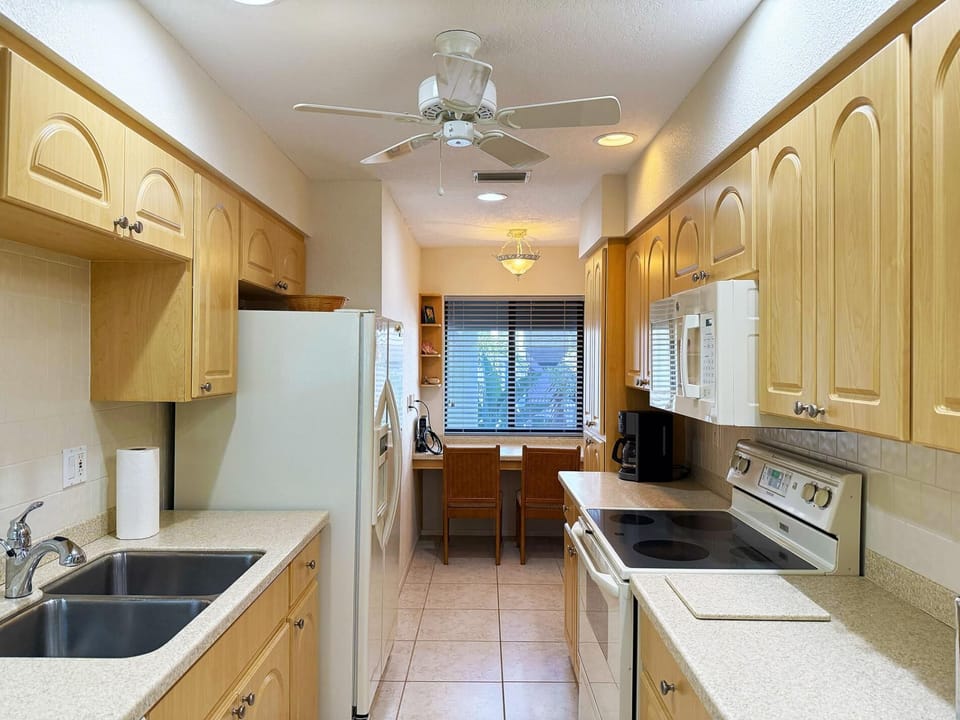 Tamarind Gulf-front 3BR3BA - Heated Pool (7774)