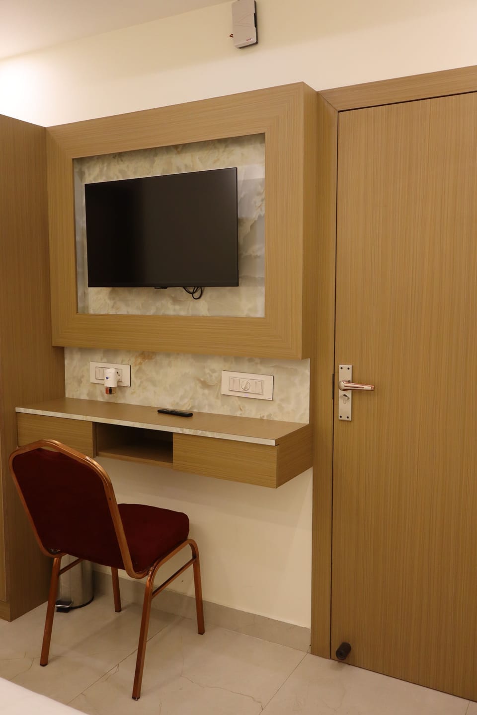 Deluxe Double Room | Interior