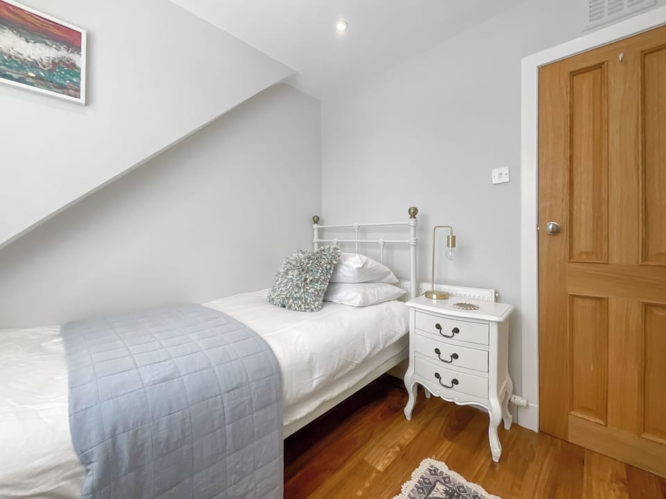 Single bedroom | Taigh Beag, Stranraer