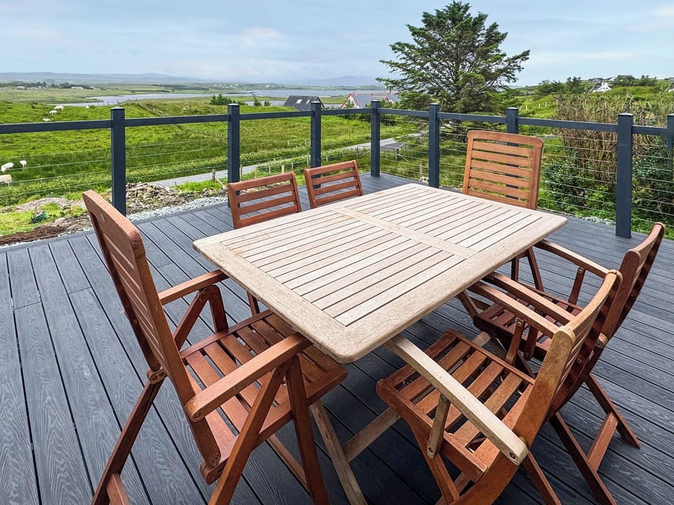 Decking | Sealladh Breagha, Roag, near Dunvegan