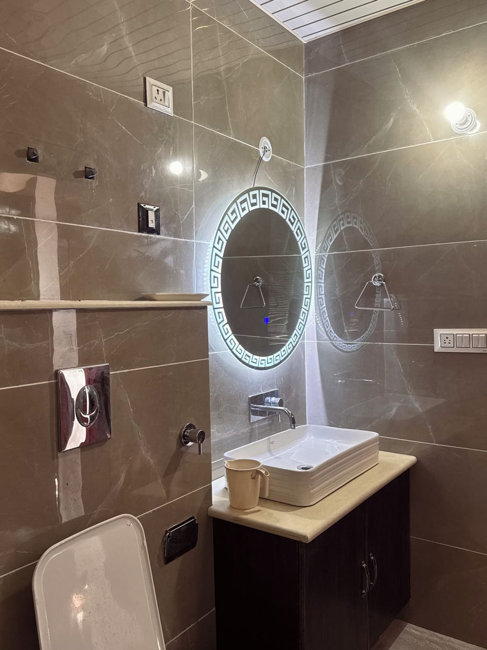 Superior Room, Mountain View | Bathroom