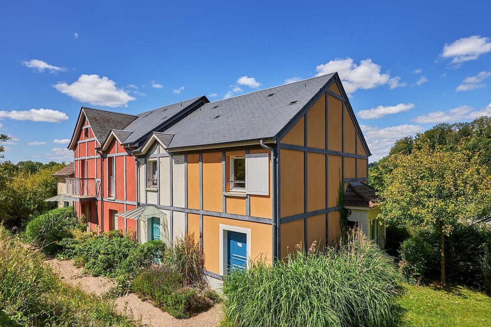 Holiday Home Exterior [summer]
