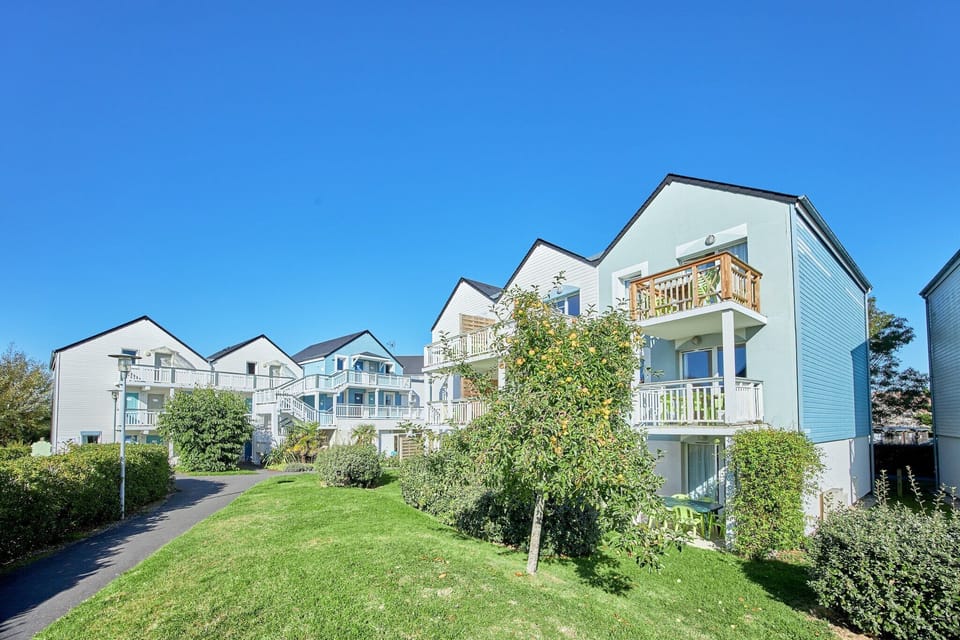 Holiday Home Exterior [summer]