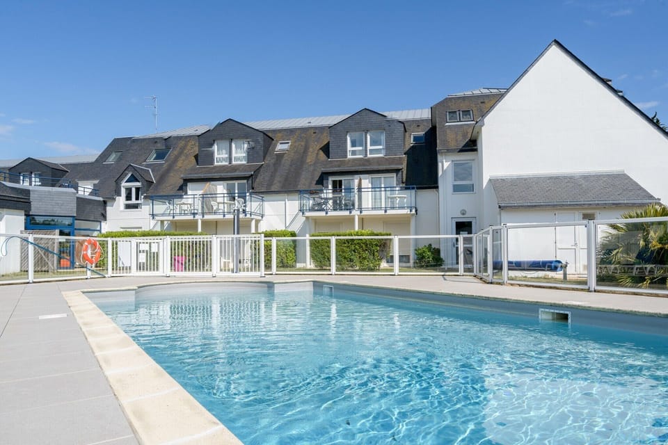 Holiday Home Swimming Pool