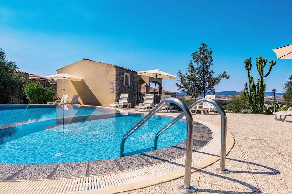 Holiday Home Swimming Pool